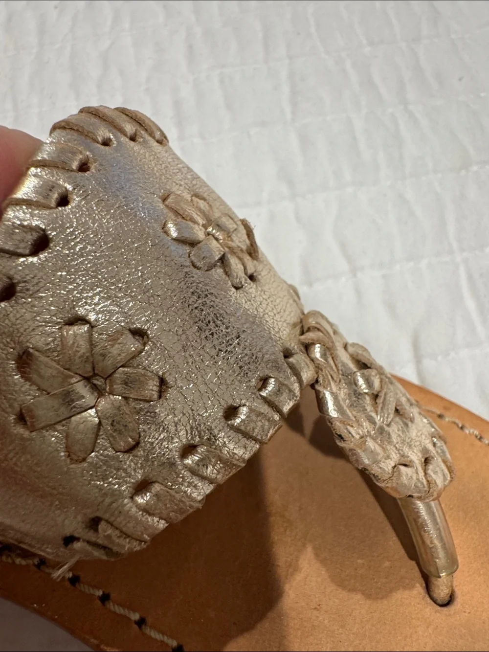 Jack Rogers Girls' Metallic Gold/Platinum Floral Thong Sandals